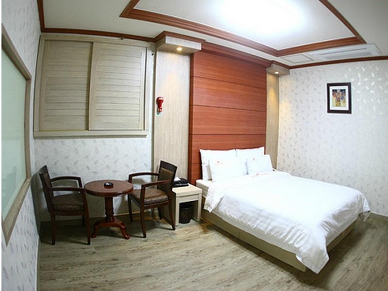 Metro Pol Tourist Hotel Pyeongtaek Exterior foto